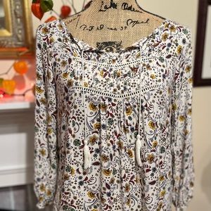 Juniors Floral Blouse